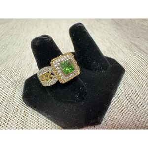 Beautiful silver ring size 8